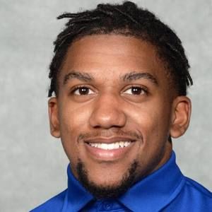 Meet your Posher, Devin